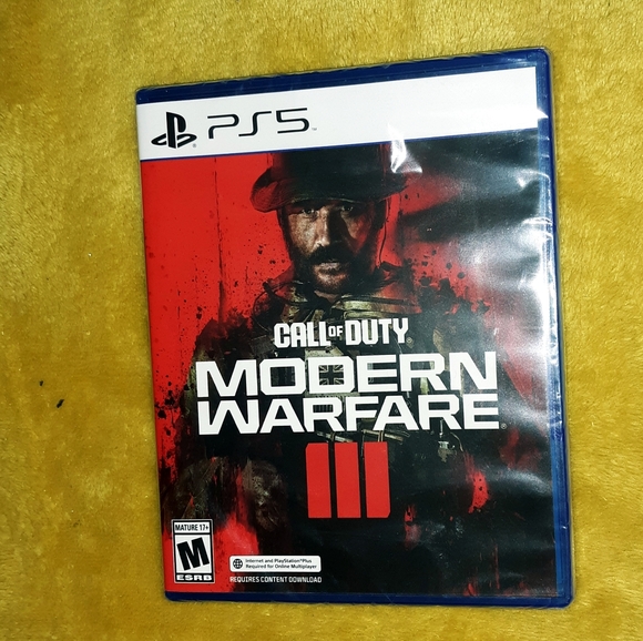 Call Of Duty PS5 Game Bundle Modern Warfare 3/ Black Ops 6 - Picture 2 of 3